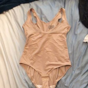 Maidenform Nude Bodysuit Shape-wear
